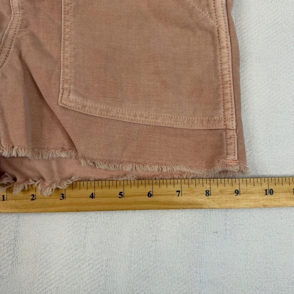 American Eagle Women 0 Dusty Rose Utility Shorts High Rise Raw Hem Stretch 1270
